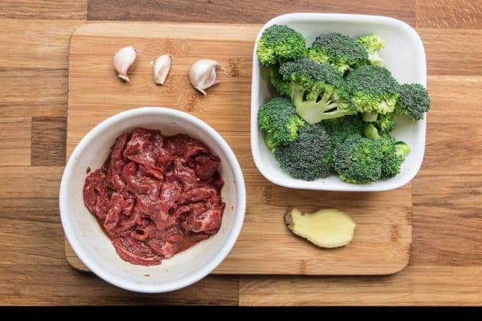 Easy Beef and Broccoli Stir Fry recipe ingredients