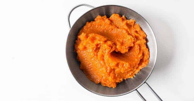 5 ingredients & 10 mins to make this simple Sweet Carrot Puree Recipe in the Pressure Cooker. This healthy & delicious carrot side dish is super easy to make!