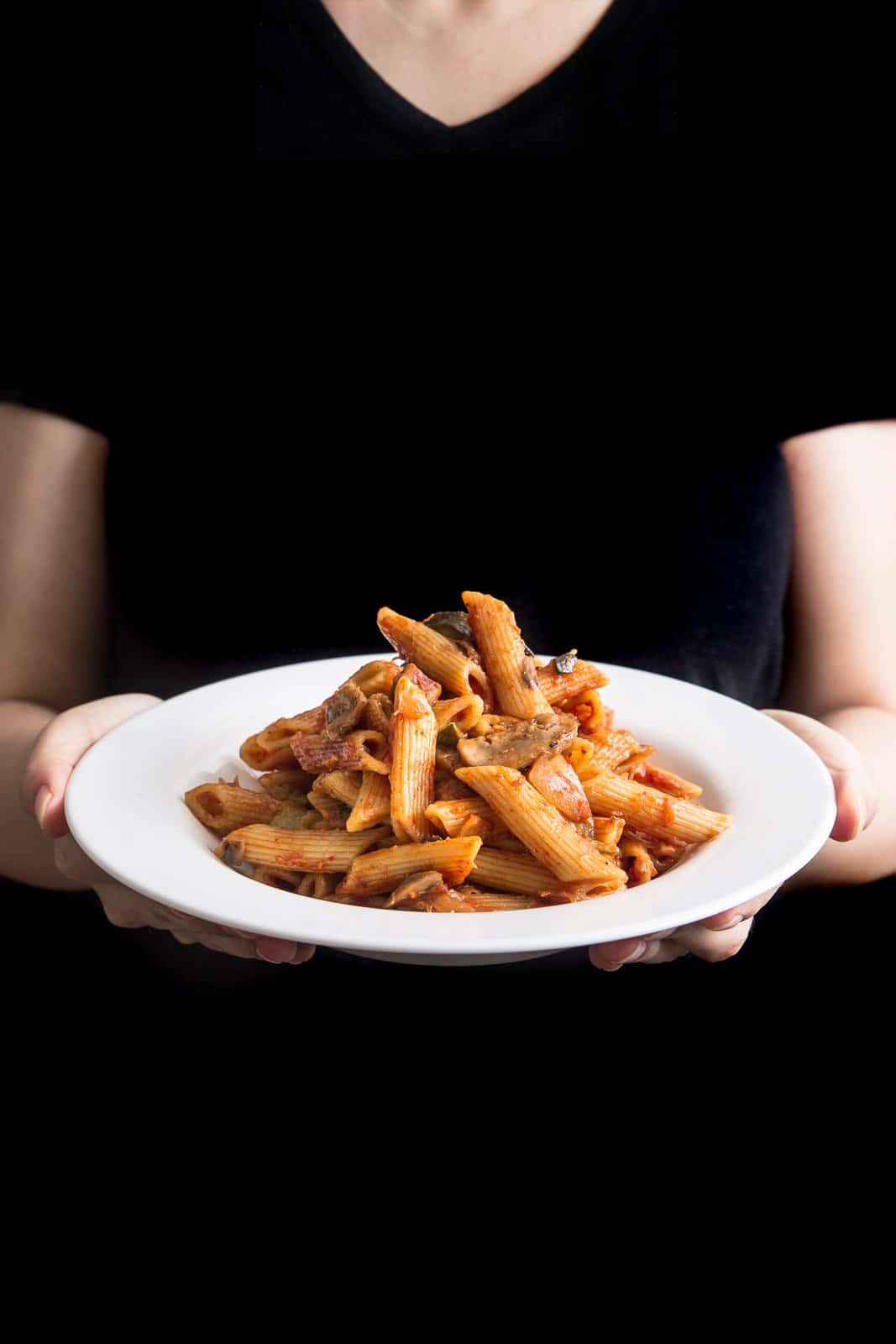 Make this Easy One Pot Pressure Cooker Penne Rigate Pasta Recipe in 30 mins! Comforting vegan pasta bursting with flavors. Great quick & easy dinner!