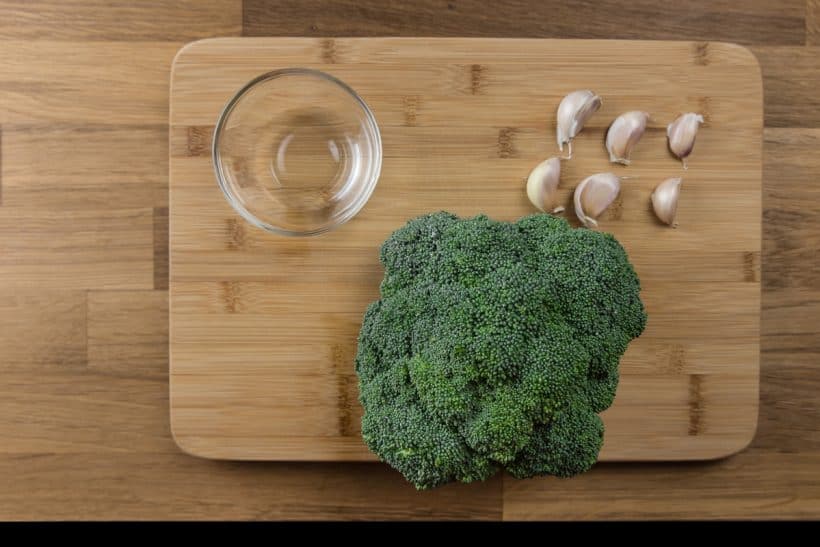 Pressure Cooker Broccoli with Garlic Recipe Ingredients