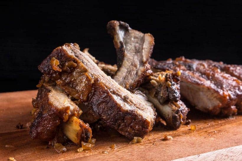 https://pressurecookrecipes.com/wp-content/uploads/2016/07/pressure-cooker-ribs-recipe-featured-820x547.jpg