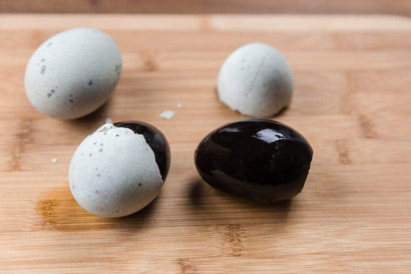 century egg, pidan, konserverat ägg, hundraårigt ägg, tusenårigt ägg