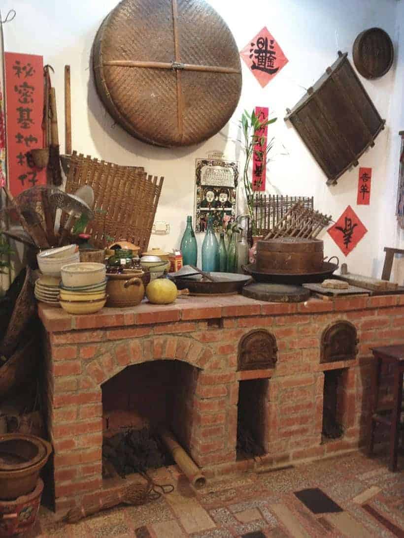 Old fashion kitchen and stove in Taiwan