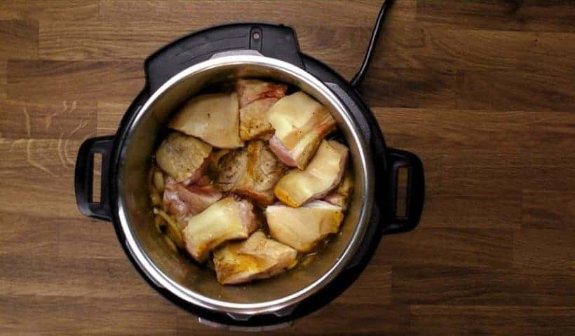 Instant Pot Pulled Pork Recipe (Easy Pressure Cooker Pulled Pork): fat cap side up 