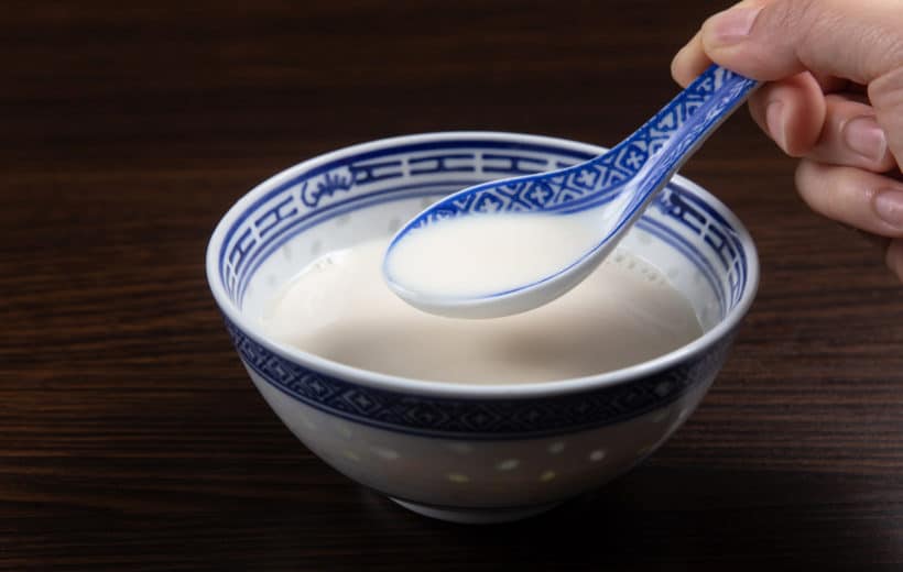 Make 3-Ingredient Fresh Instant Pot Soy Milk Recipe (Pressure Cooker Soy Milk 豆漿, 豆奶) in 4 super easy steps. Clean, No Additives, No Added Sugar, Frugal, Vegan, Gluten-free.
