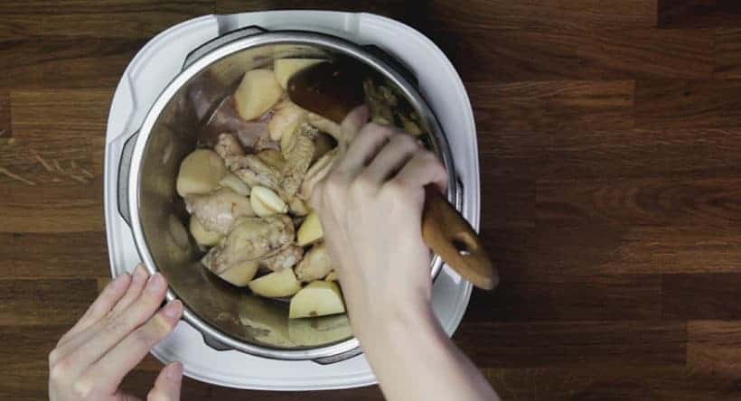 Instant Pot HK Braised Chicken with Potatoes Recipe 薯仔炆雞翼 (Pressure Cooker HK Braised Chicken with Potatoes): saute quartered potatoes in Instant Pot Pressure Cooker