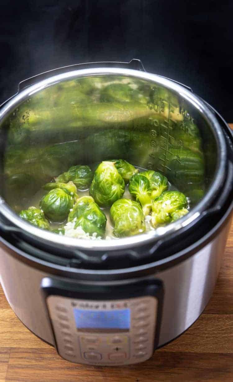 Instant Pot Brussels Sprouts | Pressure Cooker Brussels Sprouts | Instapot Brussels Sprouts | Instant Pot Vegetables | Instant Pot Side Dishes | Instant Pot Vegetarian | Instant Pot Recipes