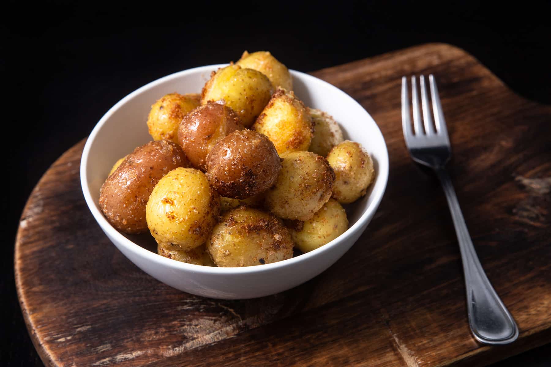 https://www.pressurecookrecipes.com/wp-content/uploads/2018/11/instant-pot-roasted-potatoes.jpg