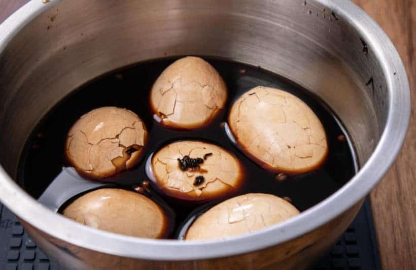 Chinese Tea Eggs Instant Pot: marinate Instant Pot eggs in tea masterstock #instantpot #recipes
