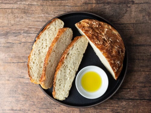 How to Keep Bread From Molding (15 Must-Know Tips) - Baking Kneads