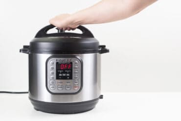Unboxing Instant Pot Duo Crisp 11-in-1 Air Fryer, Electric Pressure Cooker,  Slow Cooker, Saute, Bake 