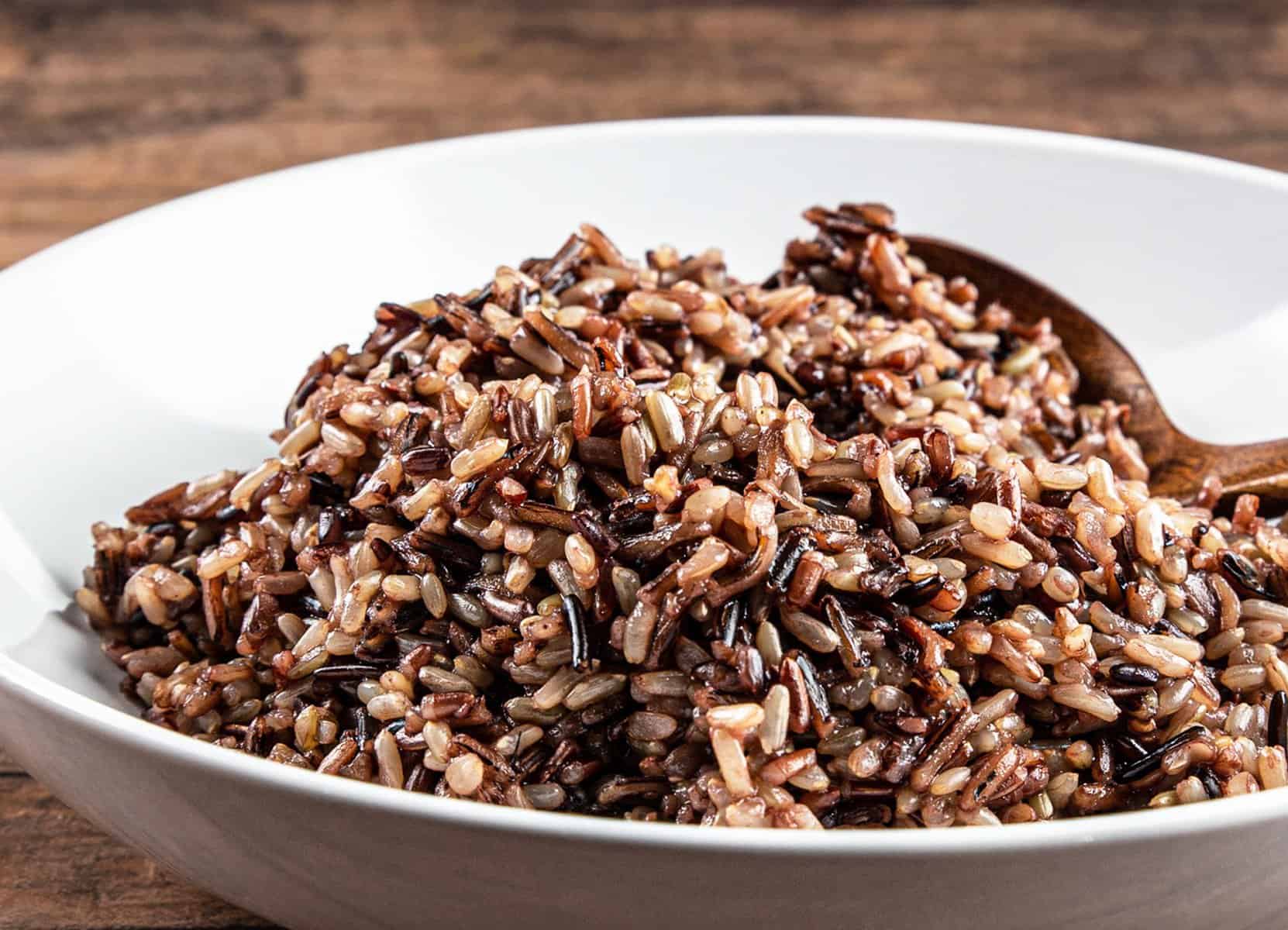 https://www.pressurecookrecipes.com/wp-content/uploads/2022/05/instant-pot-wild-rice-blend.jpg