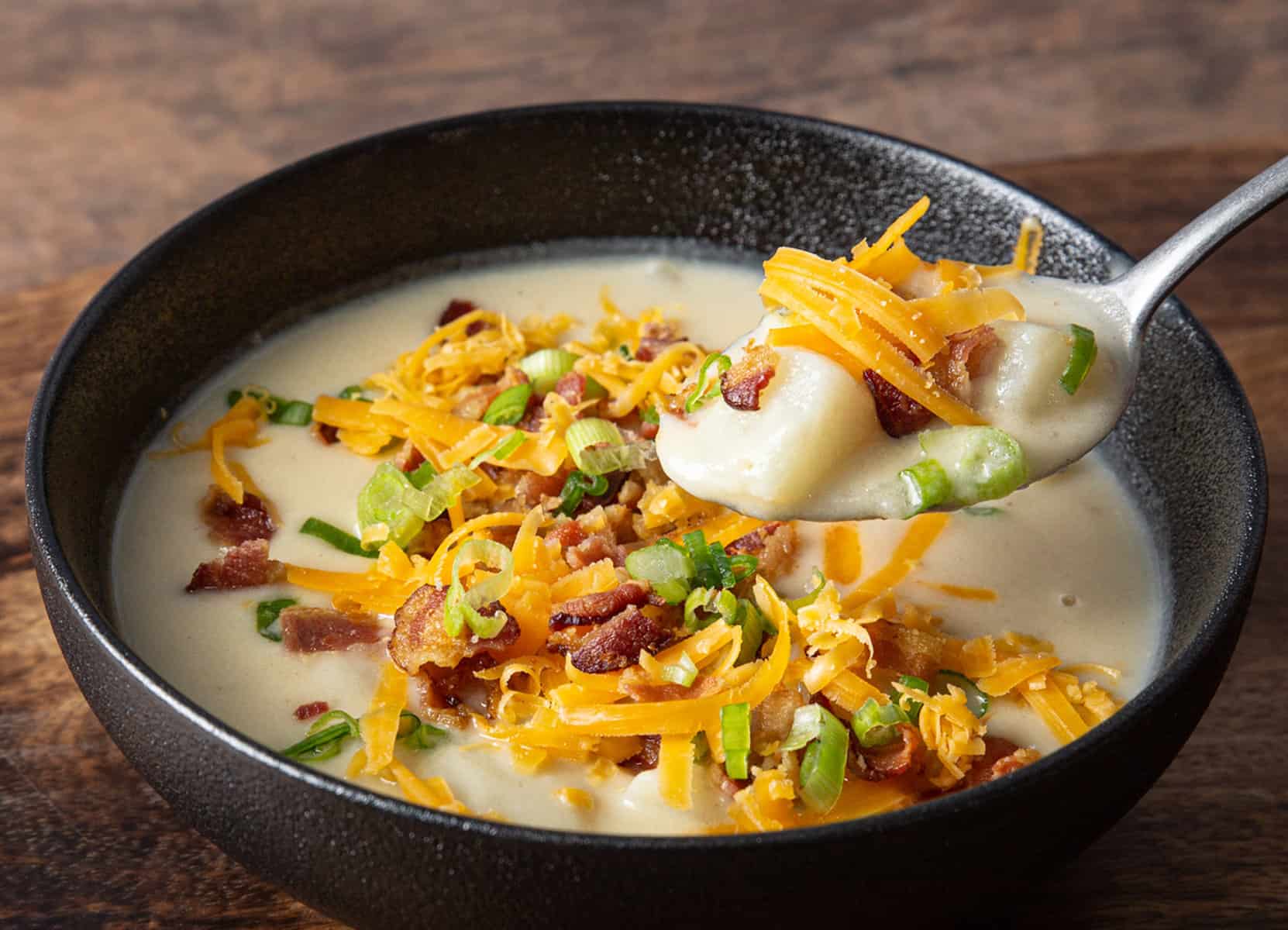 Instant Pot Potato Soup - The Salty Marshmallow